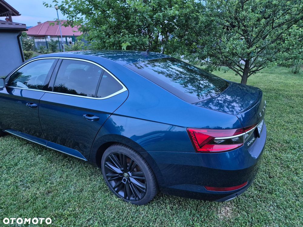 Skoda Superb 2.0 TDI SCR L&K DSG - 8
