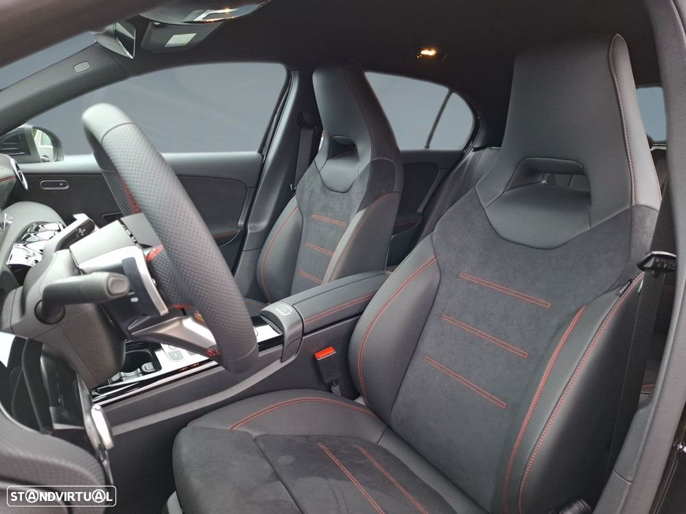 Mercedes-Benz A 250 e - 11