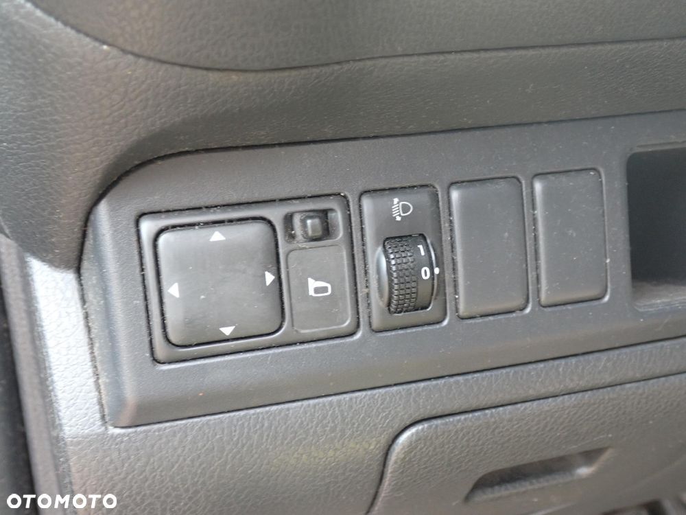 CZĘŚCI - Nissan Note E11 I 1,5 DCI 85KM K9K HB 5D 5B 5MT lakier BW9 BW9G 2006r. INDEX - 10228 - 12