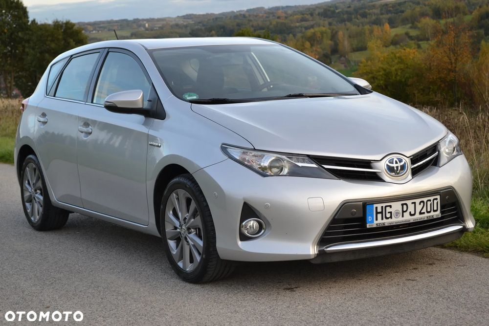 Toyota Auris 1.8 HSD Luna - 5