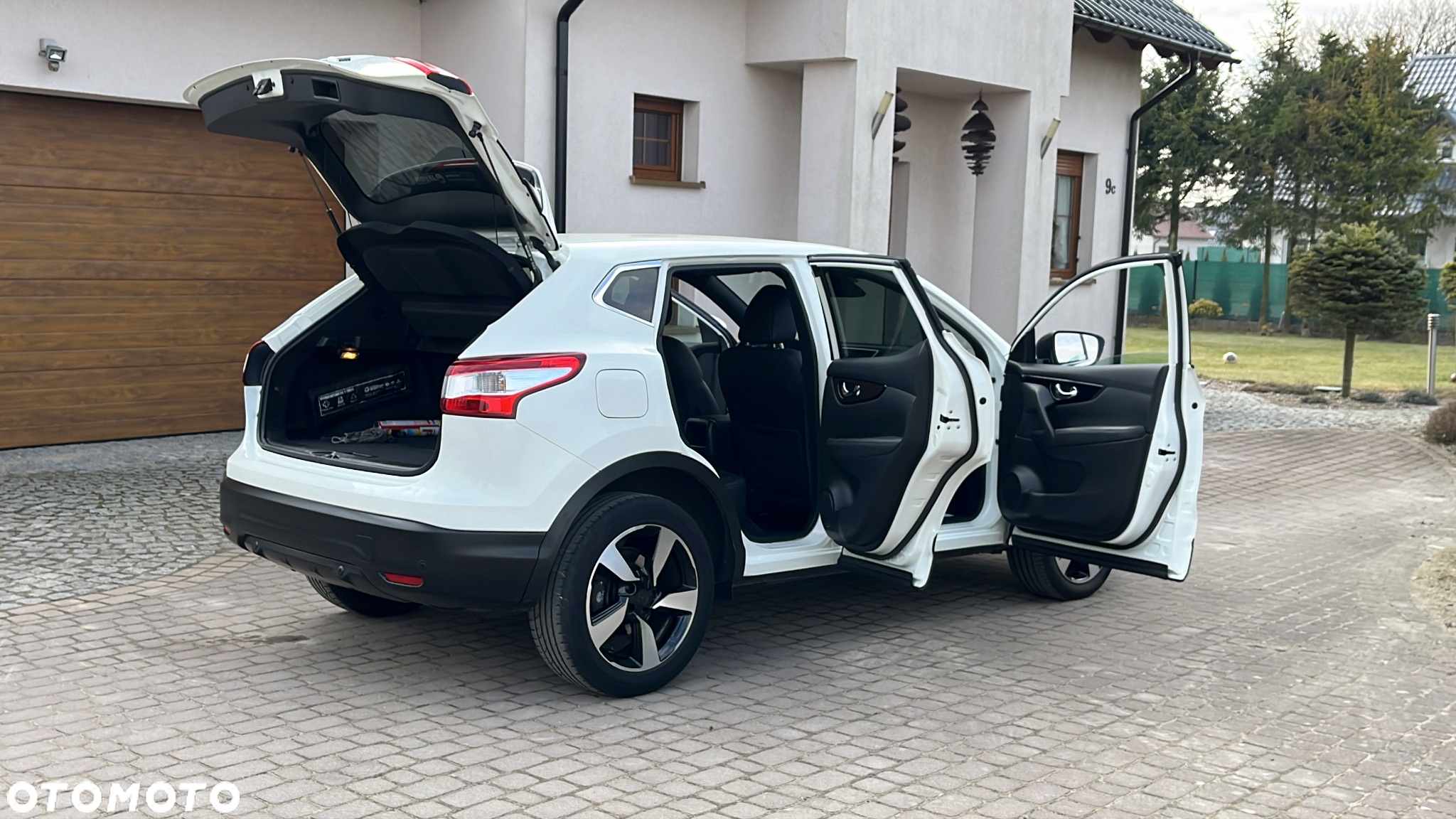 Nissan Qashqai 1.2 DIG-T Xtronic 360 - 28