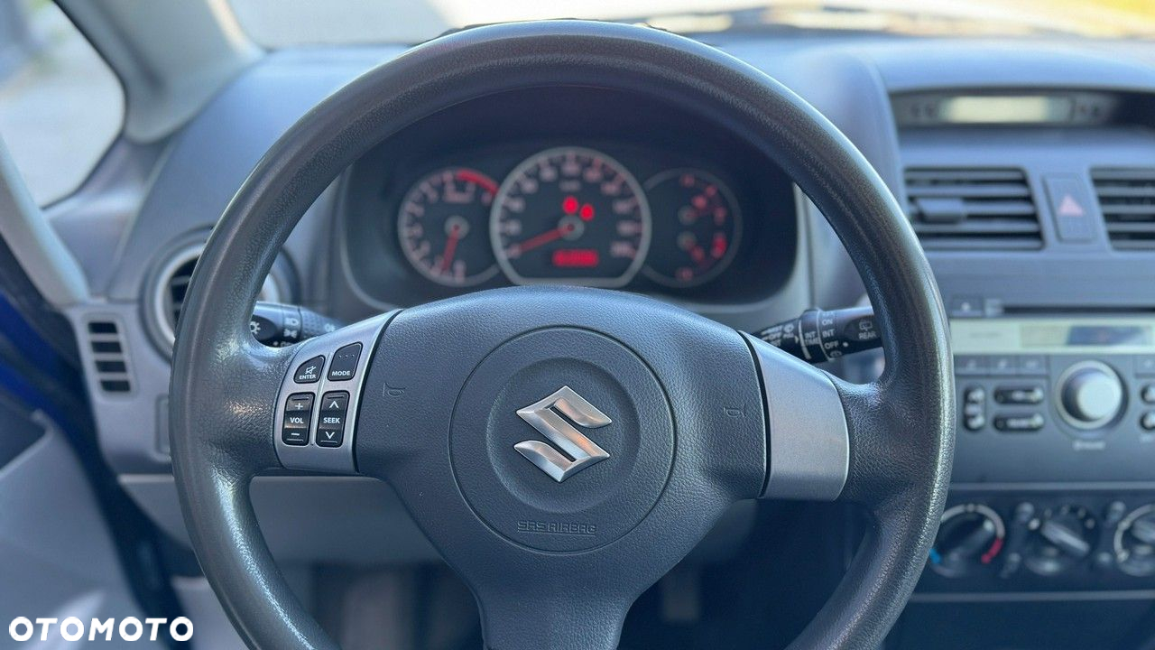 Suzuki SX4 1.6 Premium Outdoor - 25