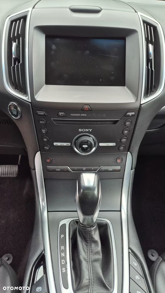 Ford Edge - 18