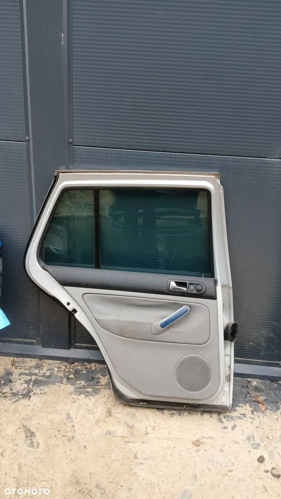 GOLF IV DRZWI MASKA KLAPA ZDERZAK WZMOCNIENIE CHŁODNICA LAMPA REFLEKTOR - 6