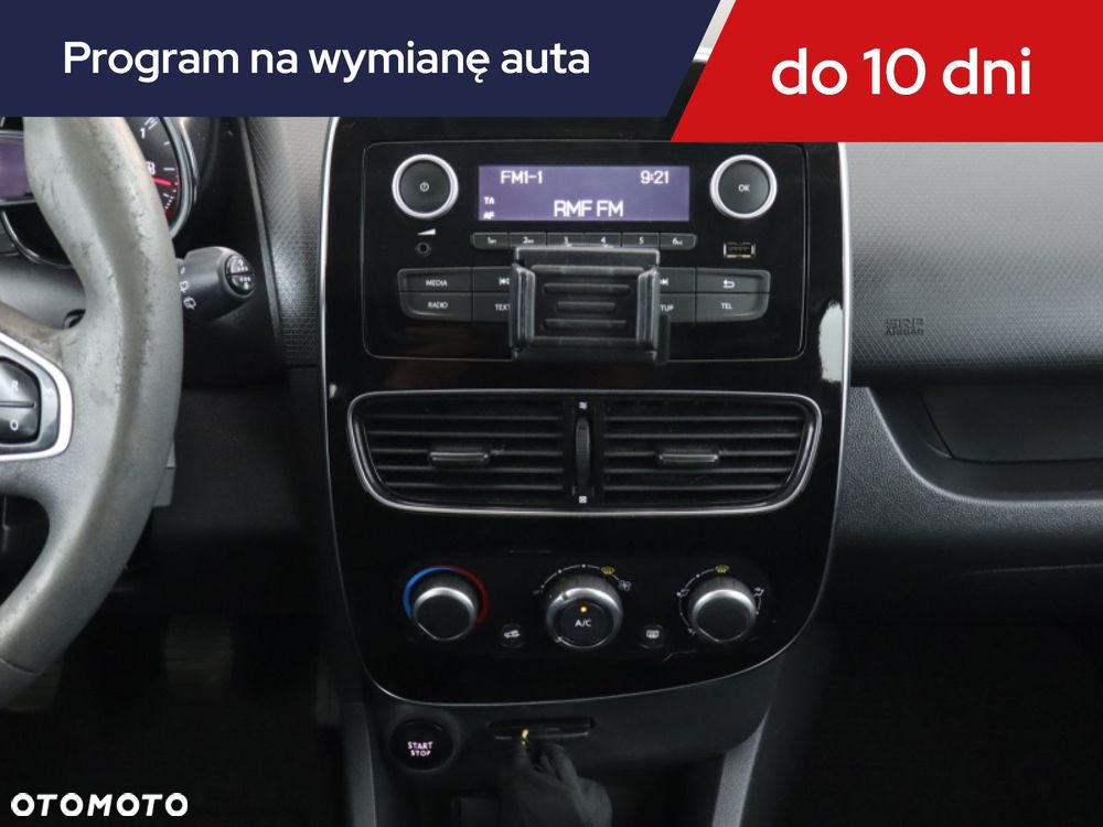 Renault Clio - 15