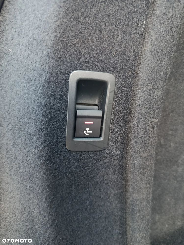 Audi A4 Avant 2.0 TFSI ultra S tronic sport - 20