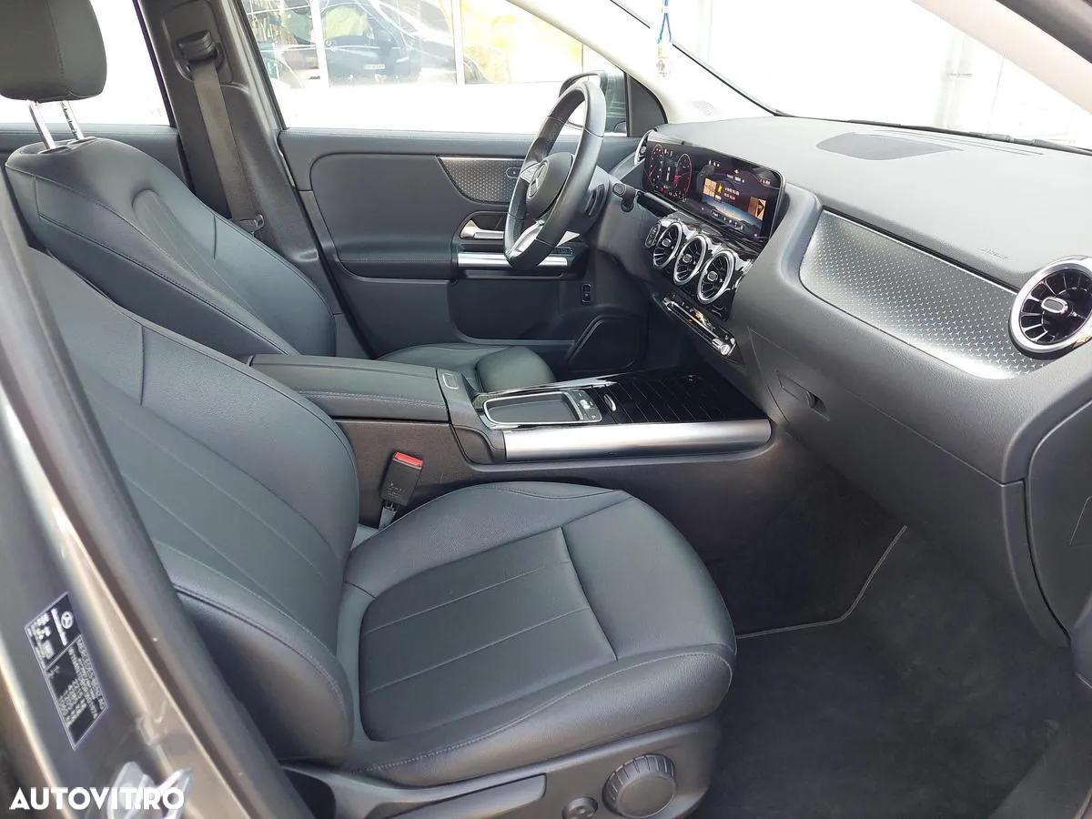 Mercedes-Benz GLA 200 d 4MATIC Aut. - 12