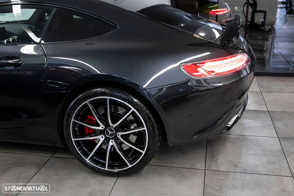 Mercedes-Benz AMG GT - 10