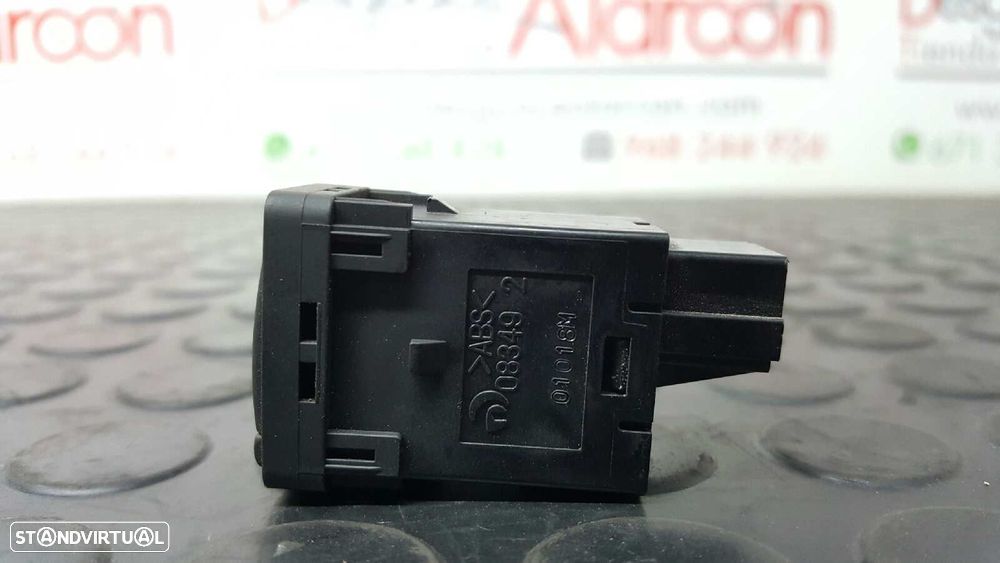 INTERRUPTOR ESP NISSAN JUKE (F15) SHIRO - 2