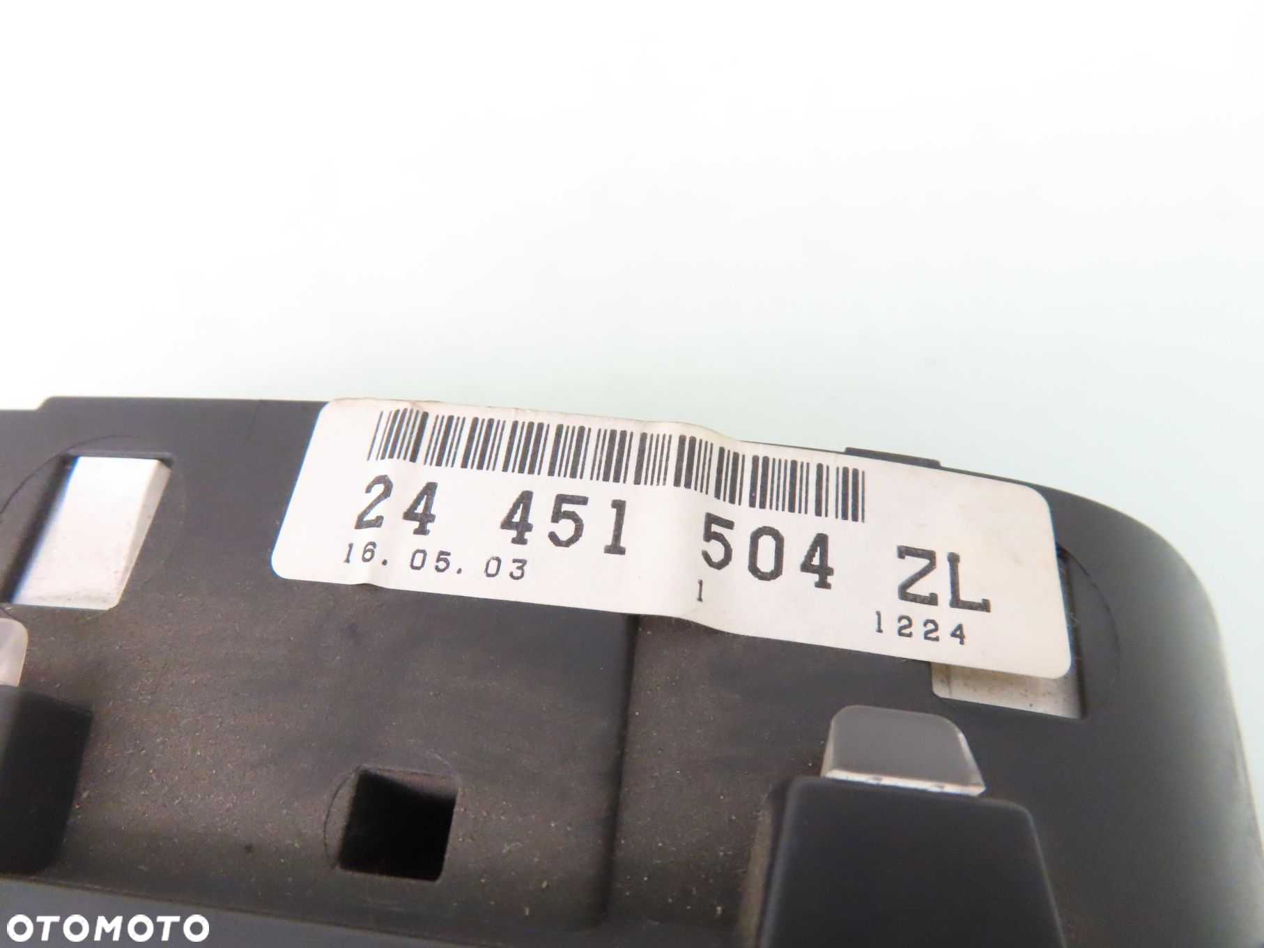 LICZNIK OPEL ASTRA II G 1.2 24451504ZL - 4