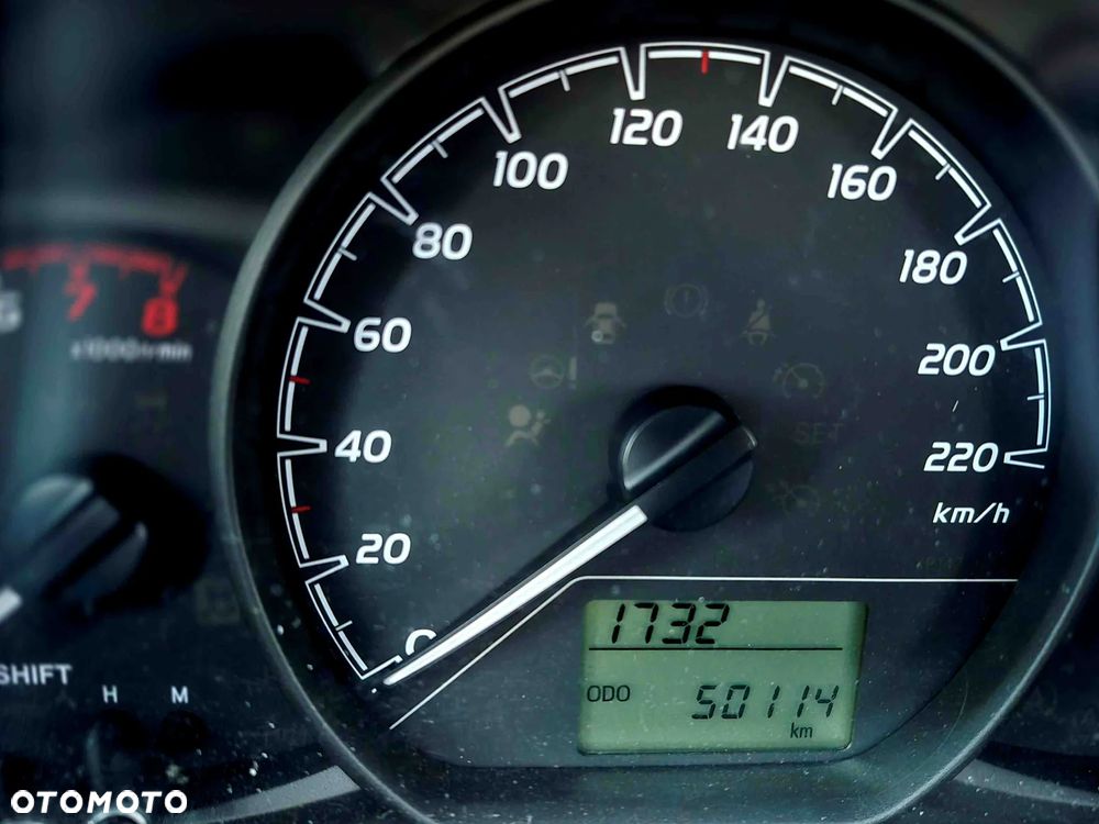 Toyota Yaris - 4
