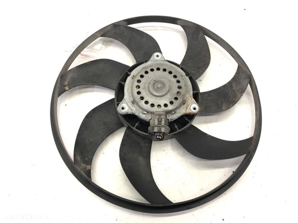 WENTYLATOR CHŁODNICY  PEUGEOT BOXER Skrzynia 2006 - 2022 2.0 BlueHDi 160 120 kW [163 KM] olej - 2