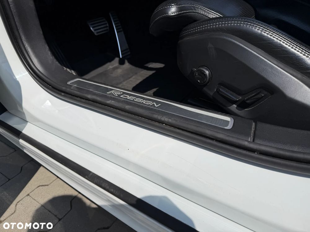 Volvo V90 D5 SCR AWD R-Design - 20