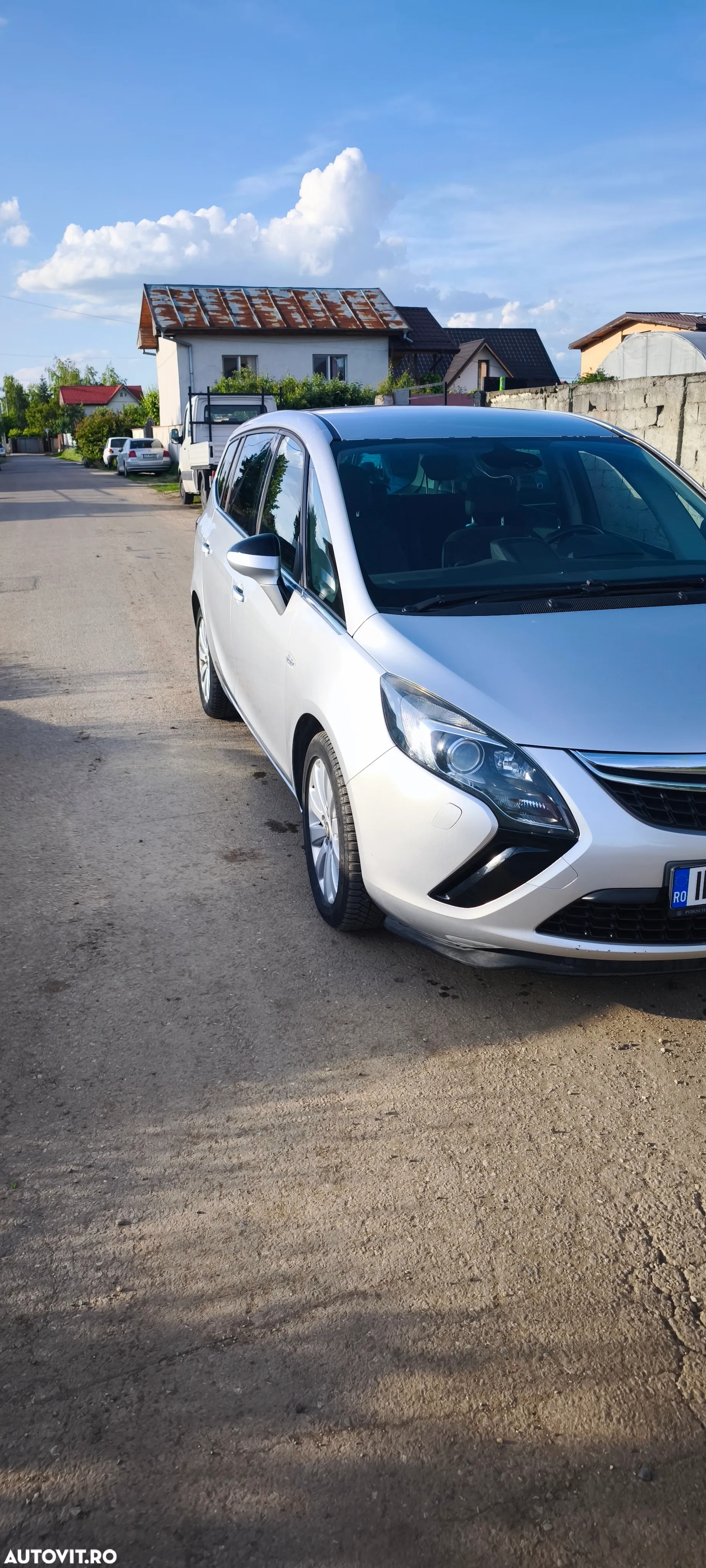 Opel Zafira Tourer 1.4 Start/Stop Enjoy - 2