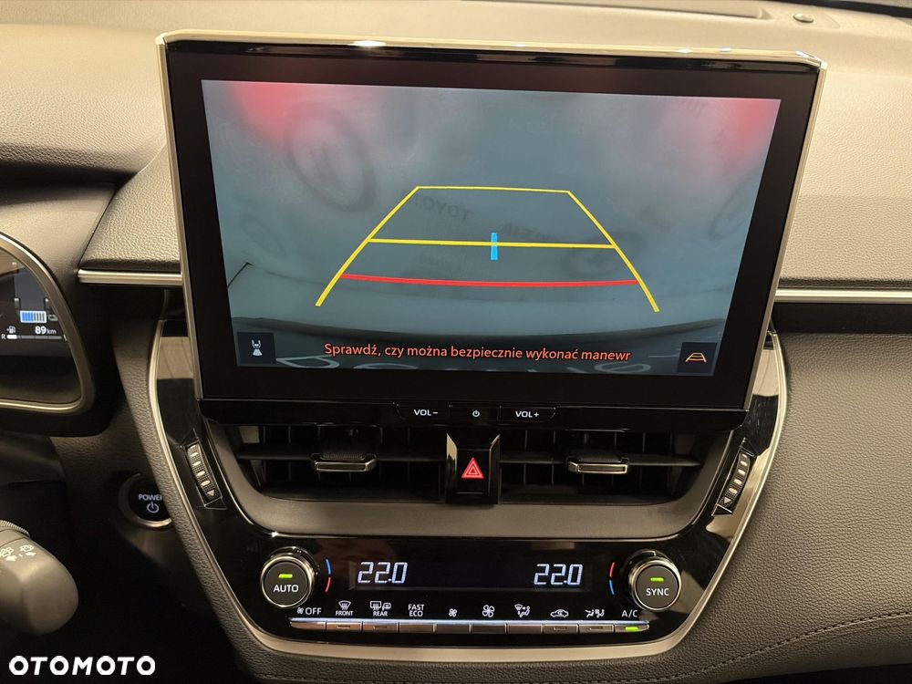 Toyota Corolla Cross - 17