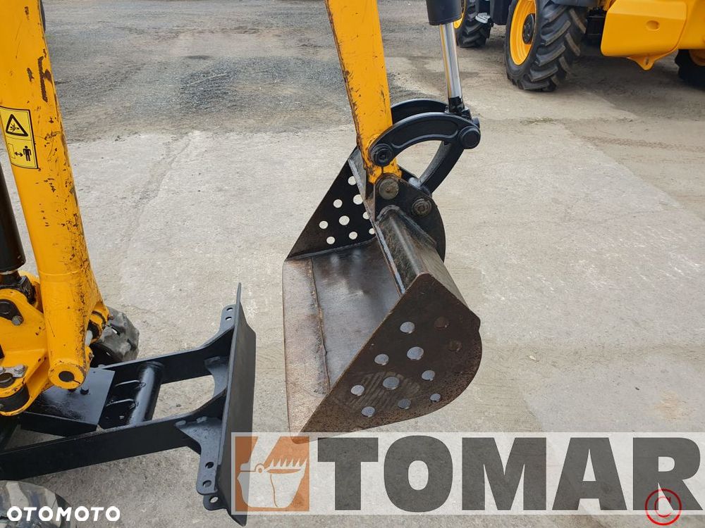 JCB 8008 - 11