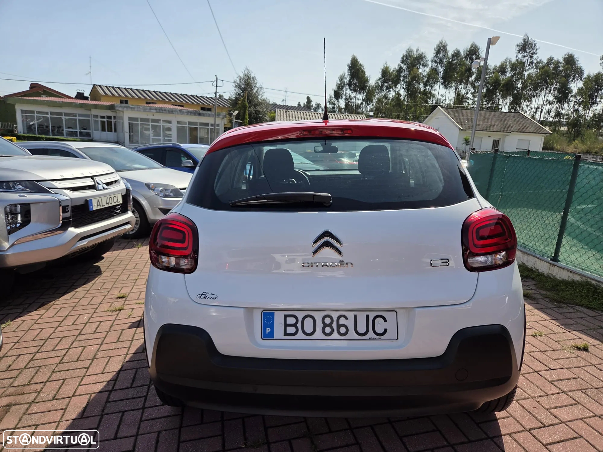 Citroën C3 1.2 PureTech Shine - 8