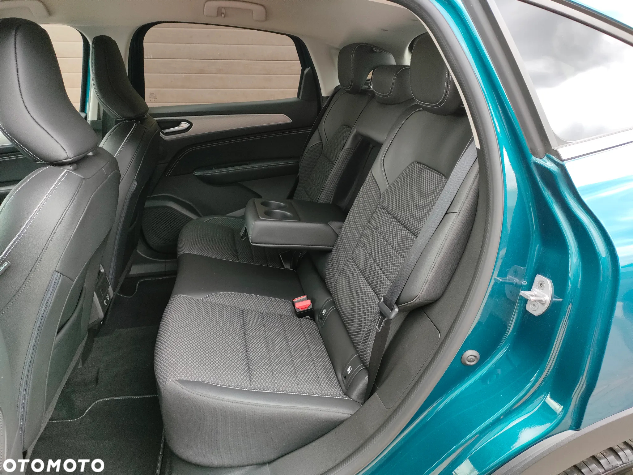 Renault Arkana TCe Mild Hybrid 140 EDC Techno - 30
