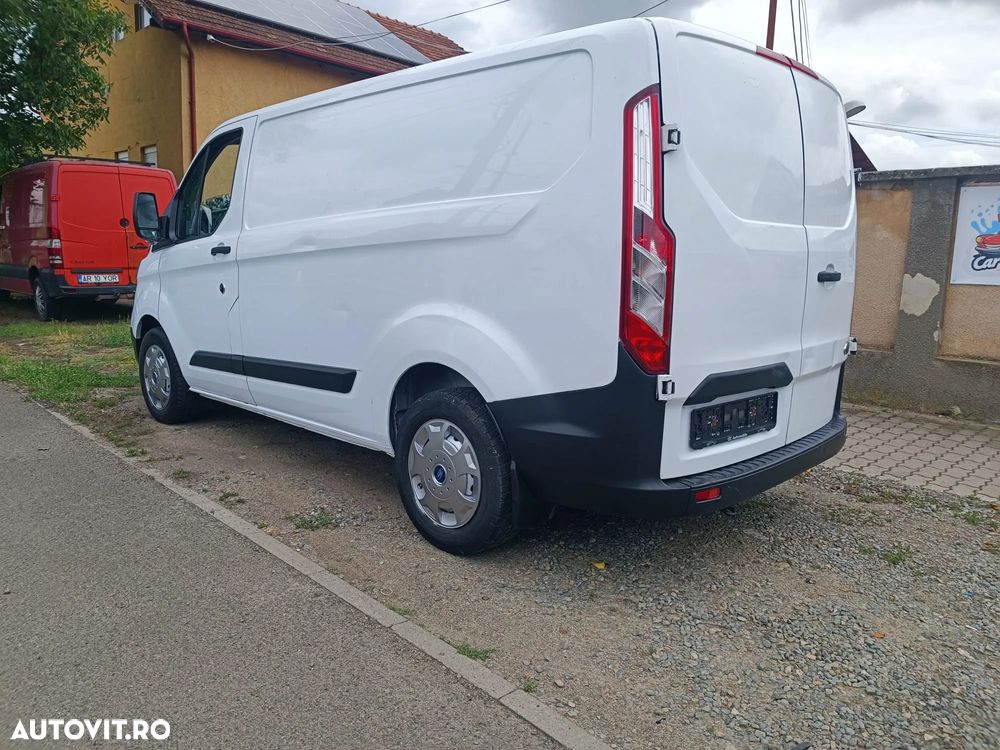 Ford Transit Custom - 3