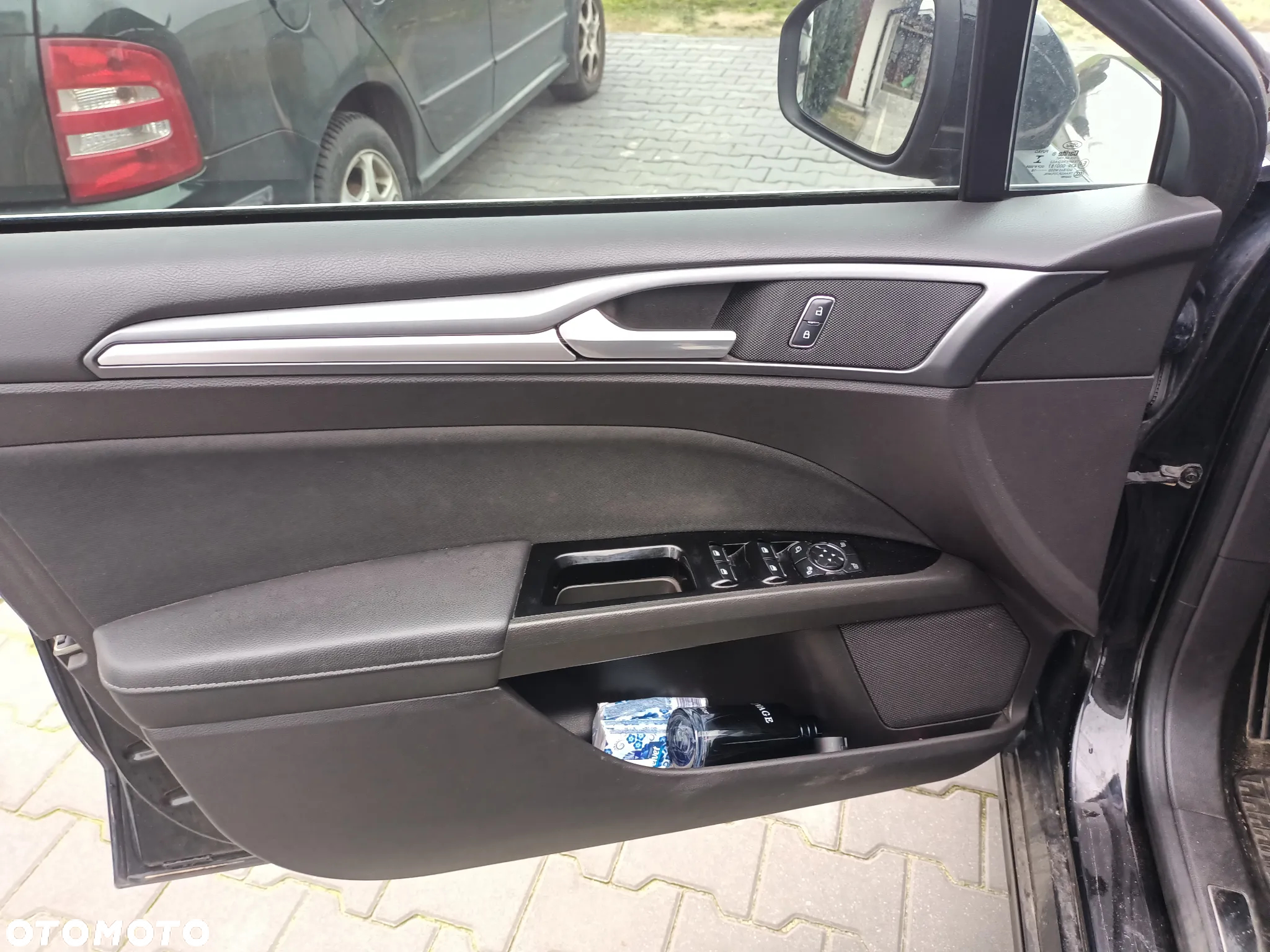 Ford Mondeo - 10