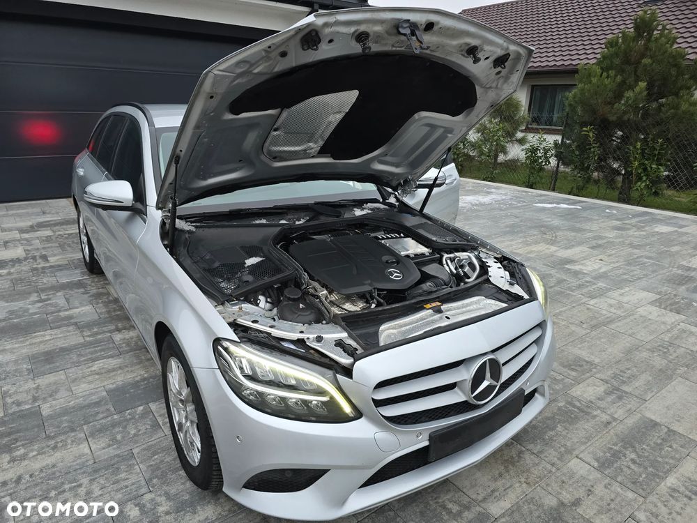 Mercedes-Benz Klasa C 180 d 9G-TRONIC Exclusive - 8