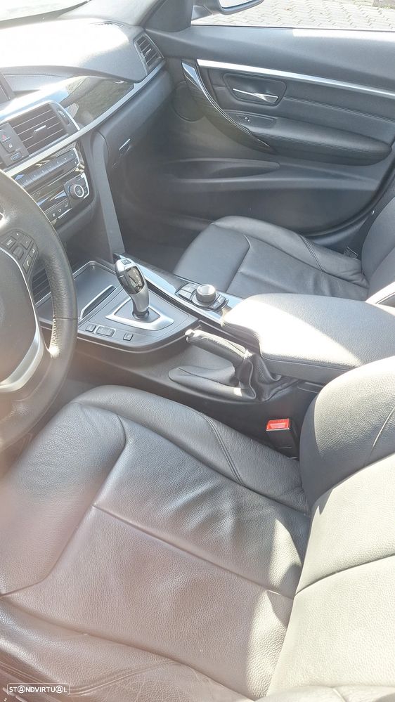 BMW 320 d Line Luxury Auto - 6