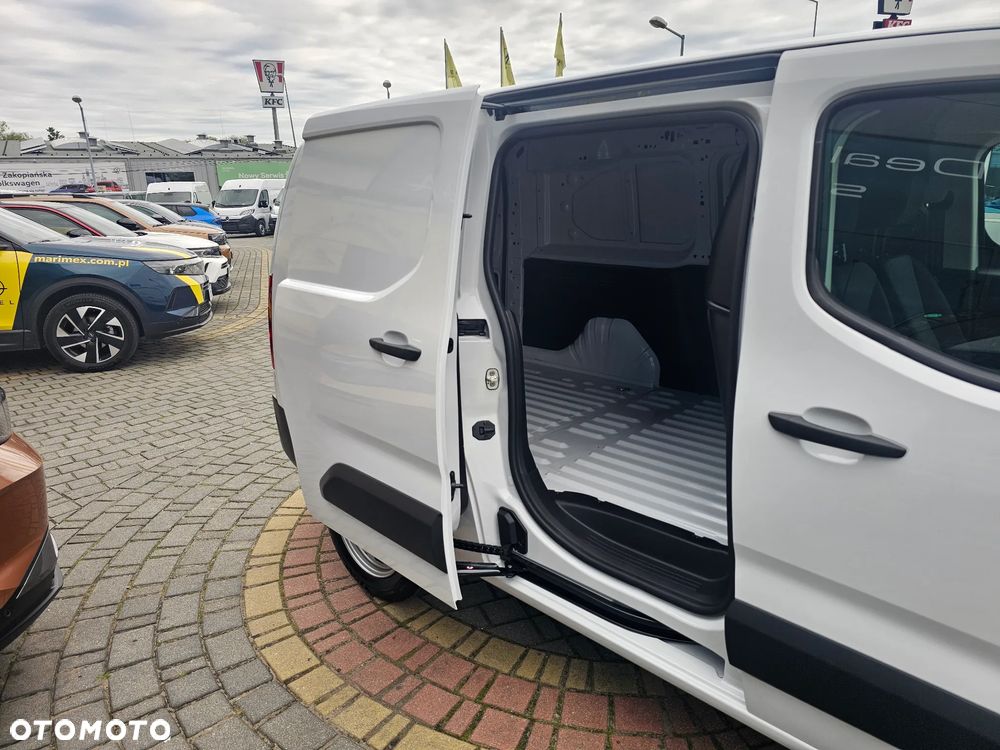 Fiat Doblo L2 AT8 - 6