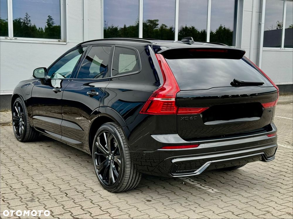 Volvo XC 60 T8 AWD Ultra Black Edition - 10