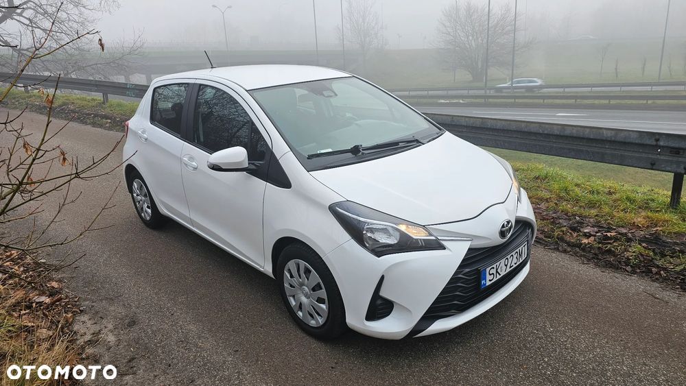 Toyota Yaris 1.5 Active - 3