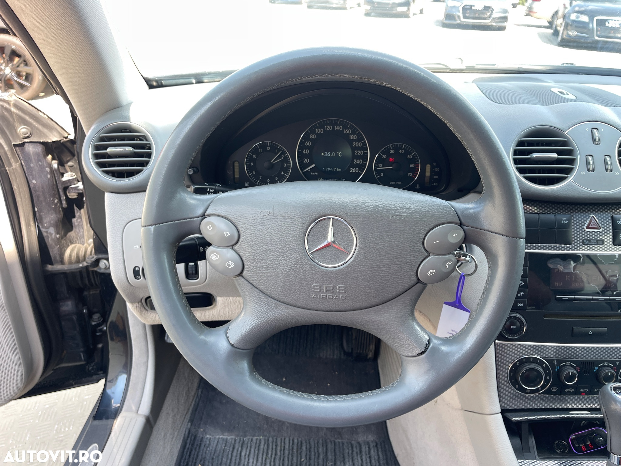 Mercedes-Benz CLK - 31