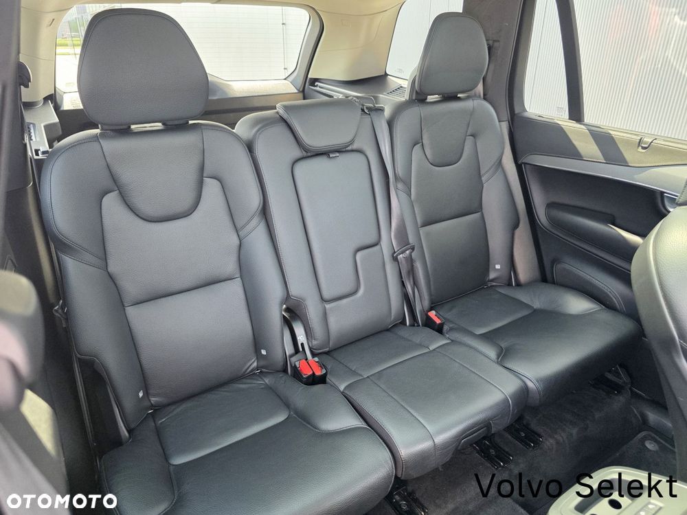 Volvo XC 90 - 17