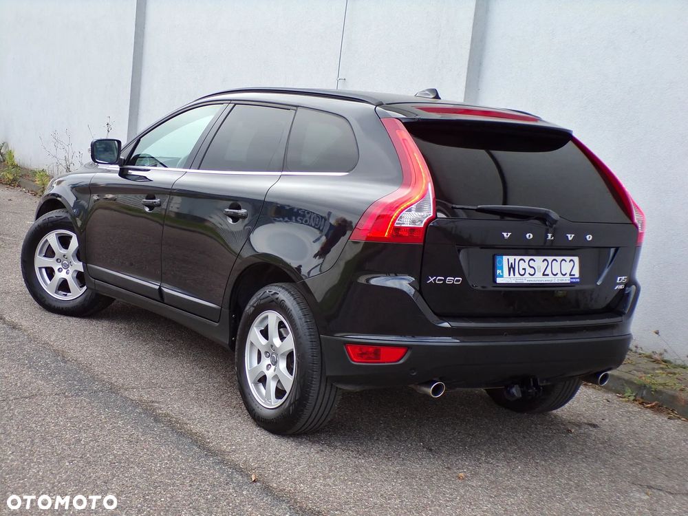 Volvo XC 60 D5 AWD Momentum - 12