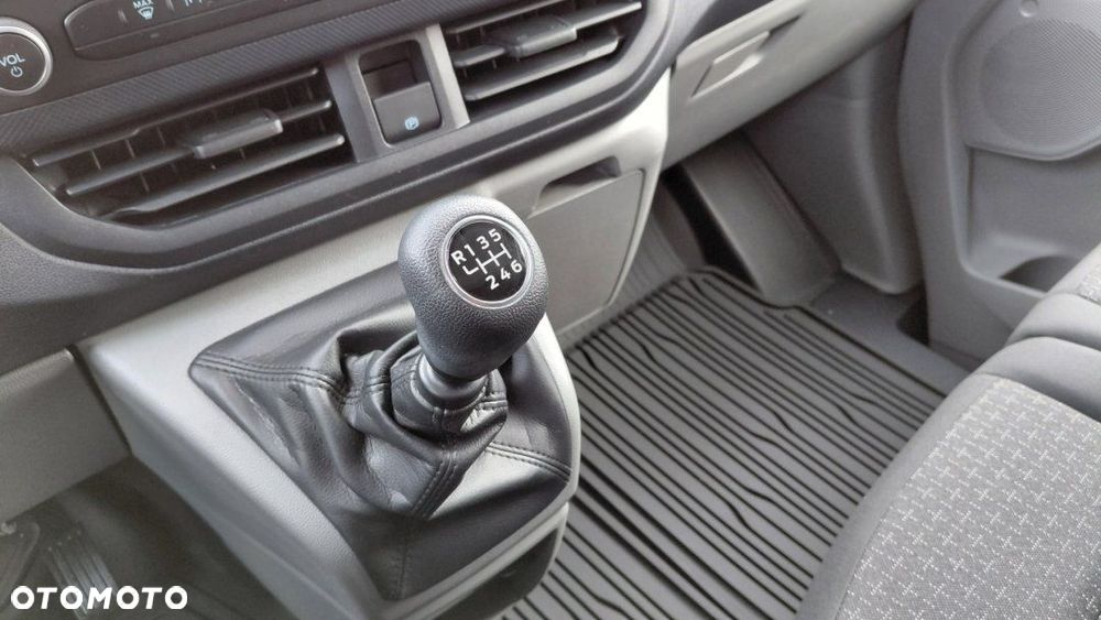 Ford Transit Custom - 11