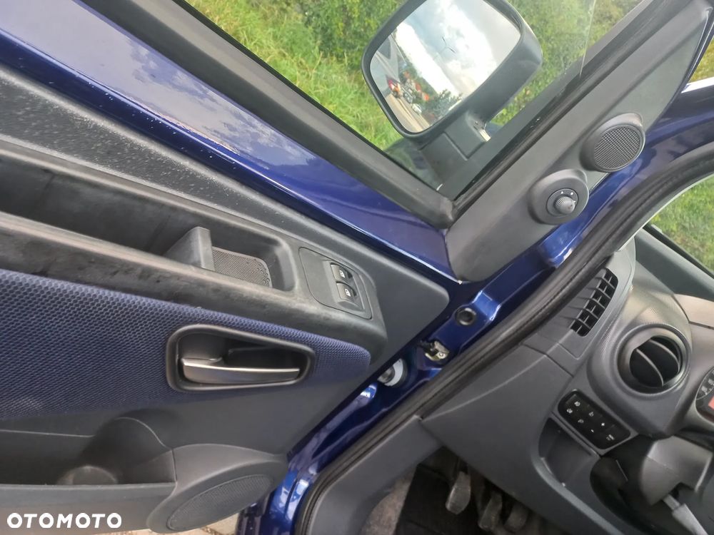 Fiat Fiorino 1.4 8V Active - 21