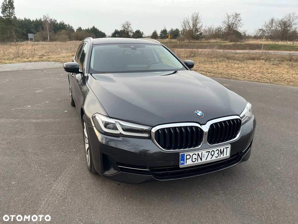 BMW Seria 5 520d Luxury Line sport - 16