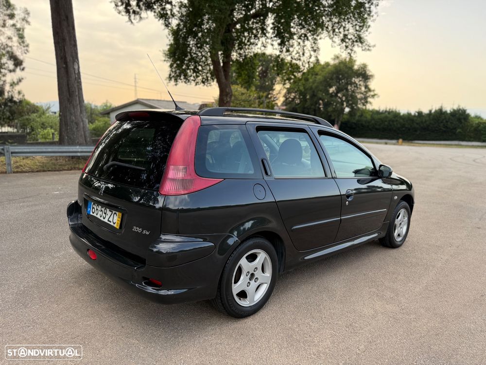 Peugeot 206 SW 1.1 Colorline - 4