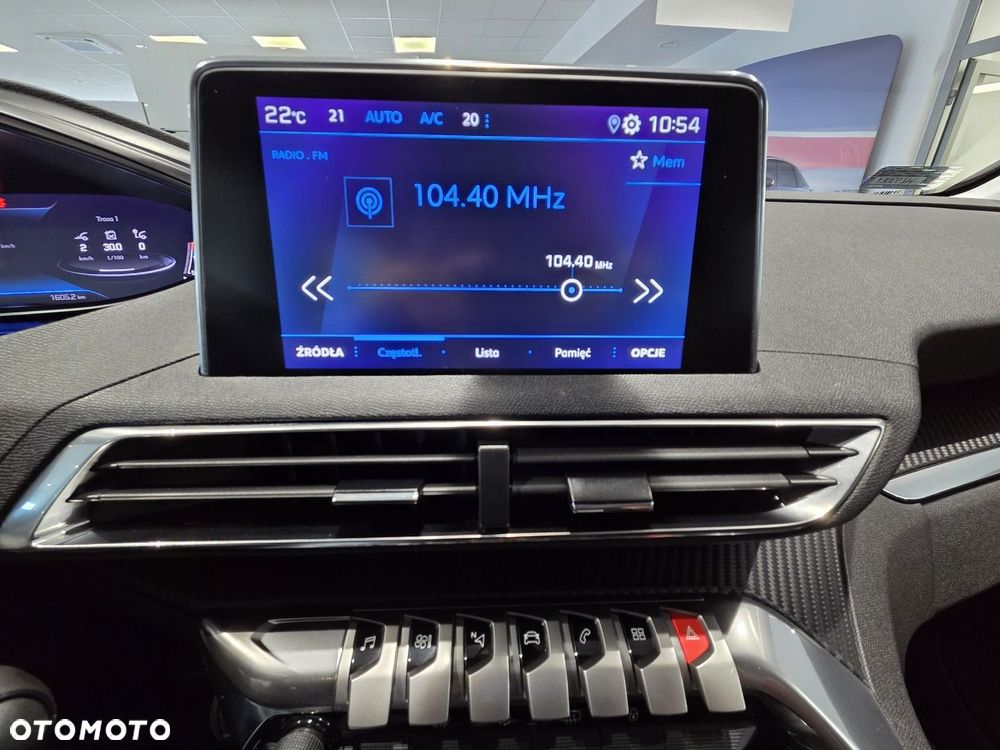 Peugeot 3008 1.2 PureTech Active Pack S&S EAT8 - 24