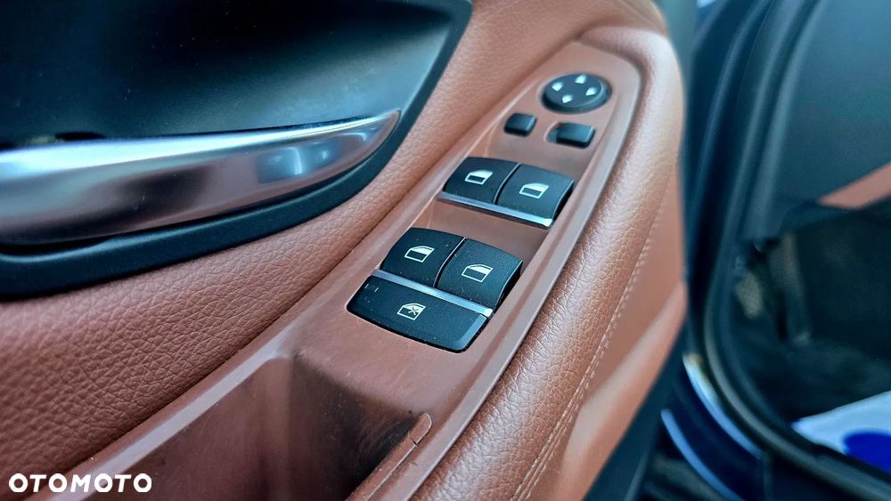 BMW Seria 5 518d - 20