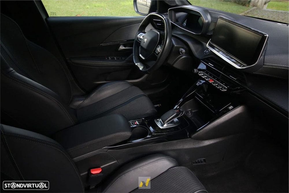 Peugeot e-208 50 kWh GT - 23