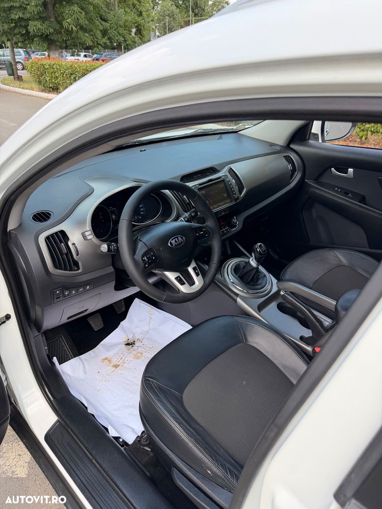 Kia Sportage 2.0 CRDI 184 AWD Spirit - 13