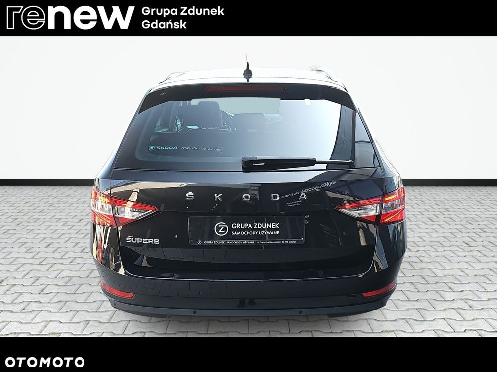 Skoda Superb 2.0 TSI Sportline DSG - 11