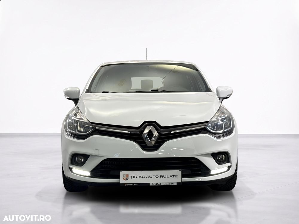Renault Clio - 9