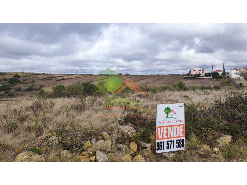 Terreno urbano para construção de moradia de 250m2 - Grande imagem: 2/9