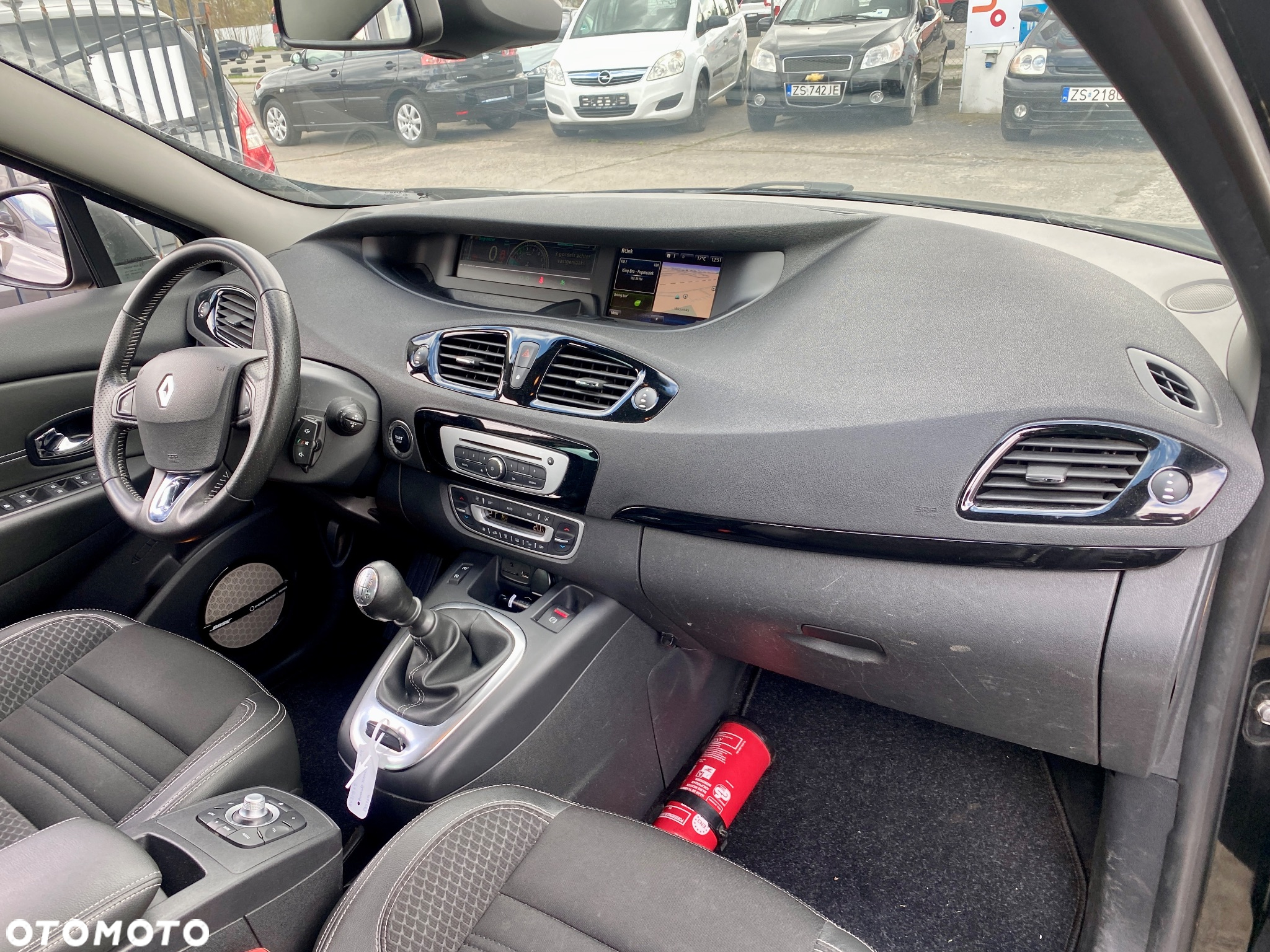 Renault Scenic ENERGY TCe 130 S&S Bose Edition - 4