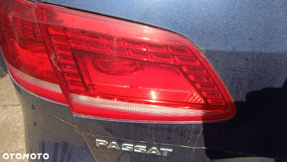 LAMPA LEWA TYŁ TYLNA VW PASSAT B7 EUROPA W KLAPĘ LED LIFT - 1