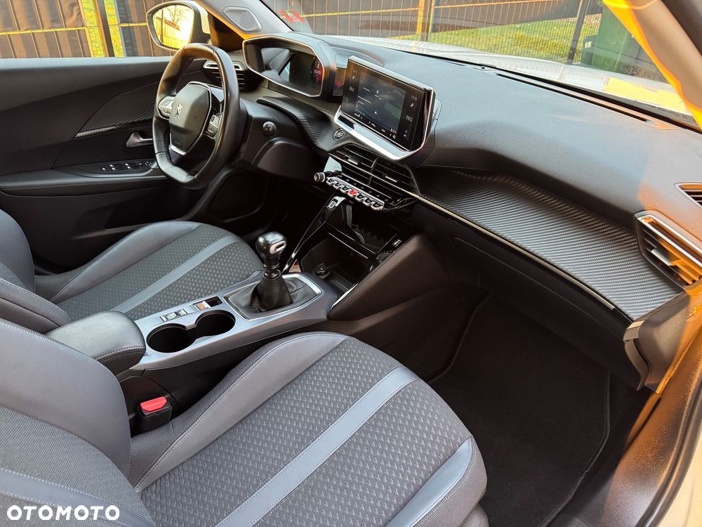 Peugeot 2008 PureTech 100 Stop&Start Allure - 27