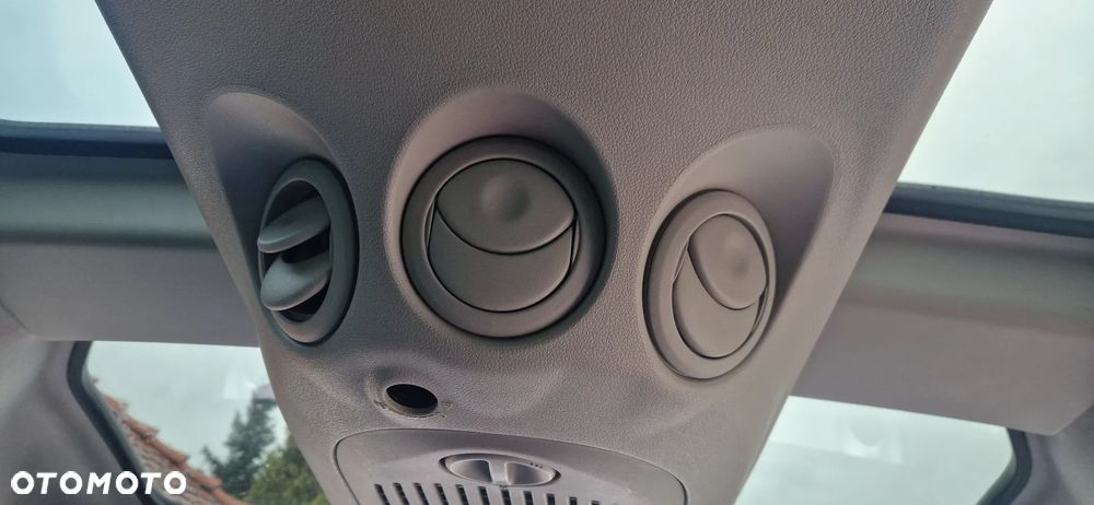 Citroën Berlingo Multispace VTi 120 Exclusive - 21