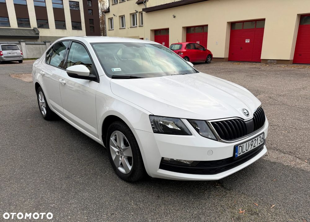 Skoda Octavia 1.6 TDI Ambition - 2