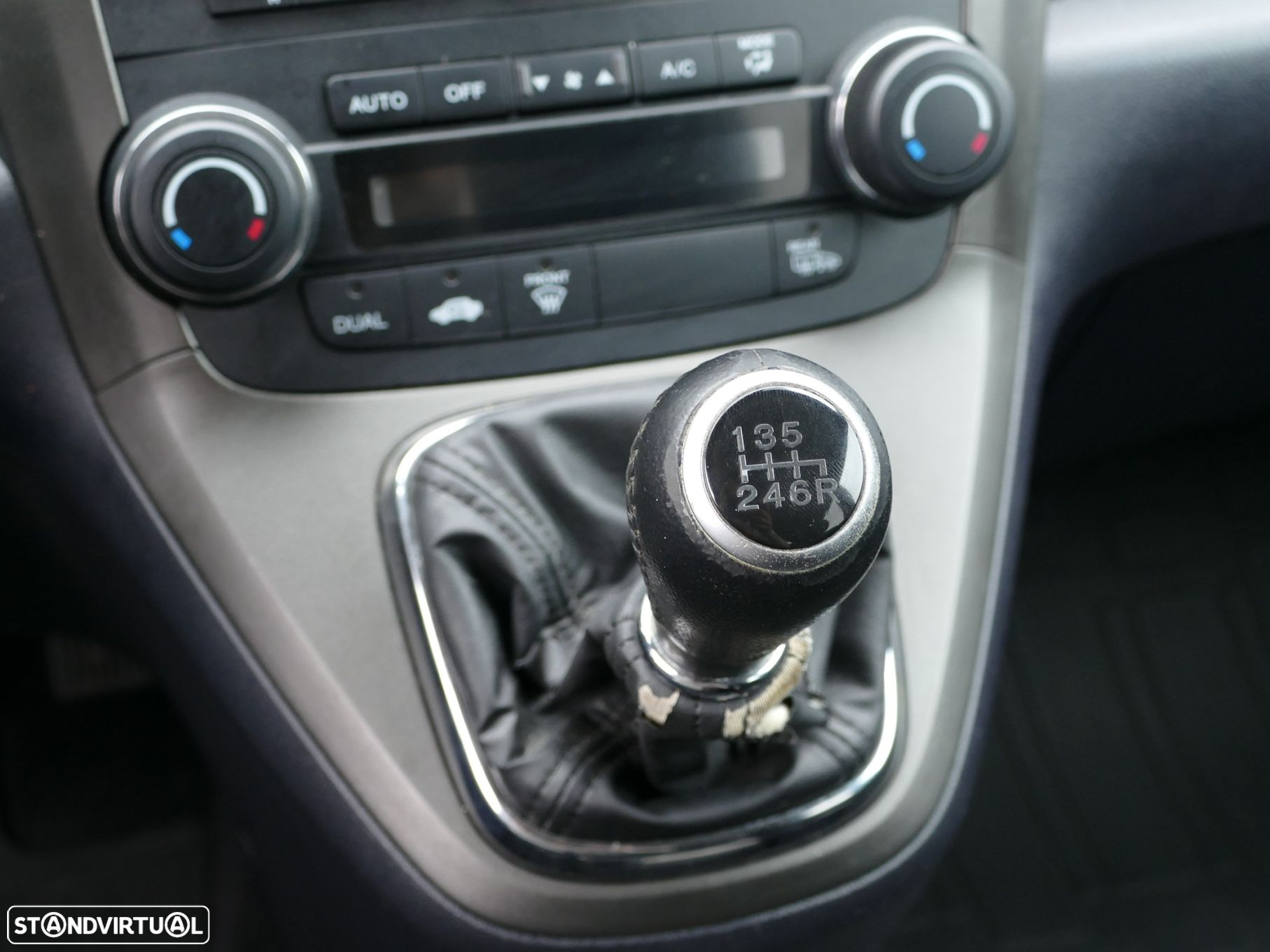 Honda CR-V 2.2 i-DTEC Comfort - 13
