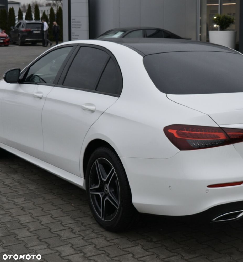 Mercedes-Benz Klasa E 220 d 4-Matic AMG - 20